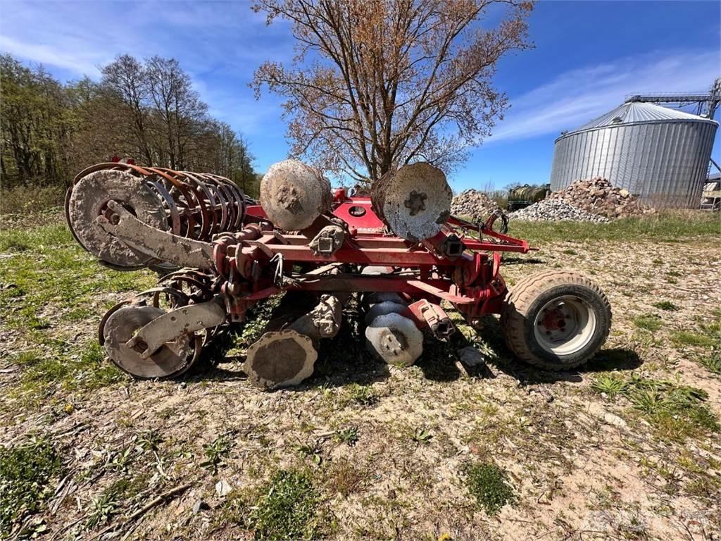 Horsch Joker 10 RT زحافات ساحقة