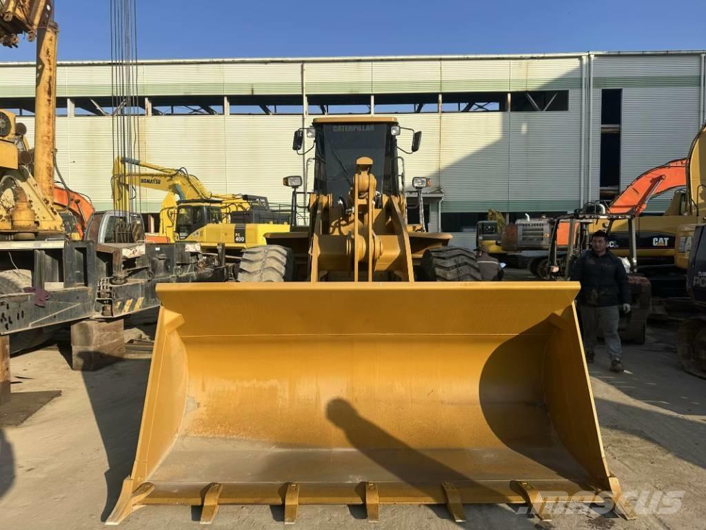 CAT 966 H لوادر بعجل