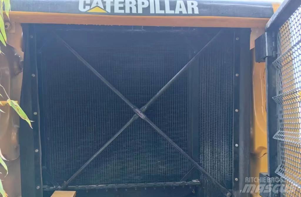 CAT 966H لوادر بعجل