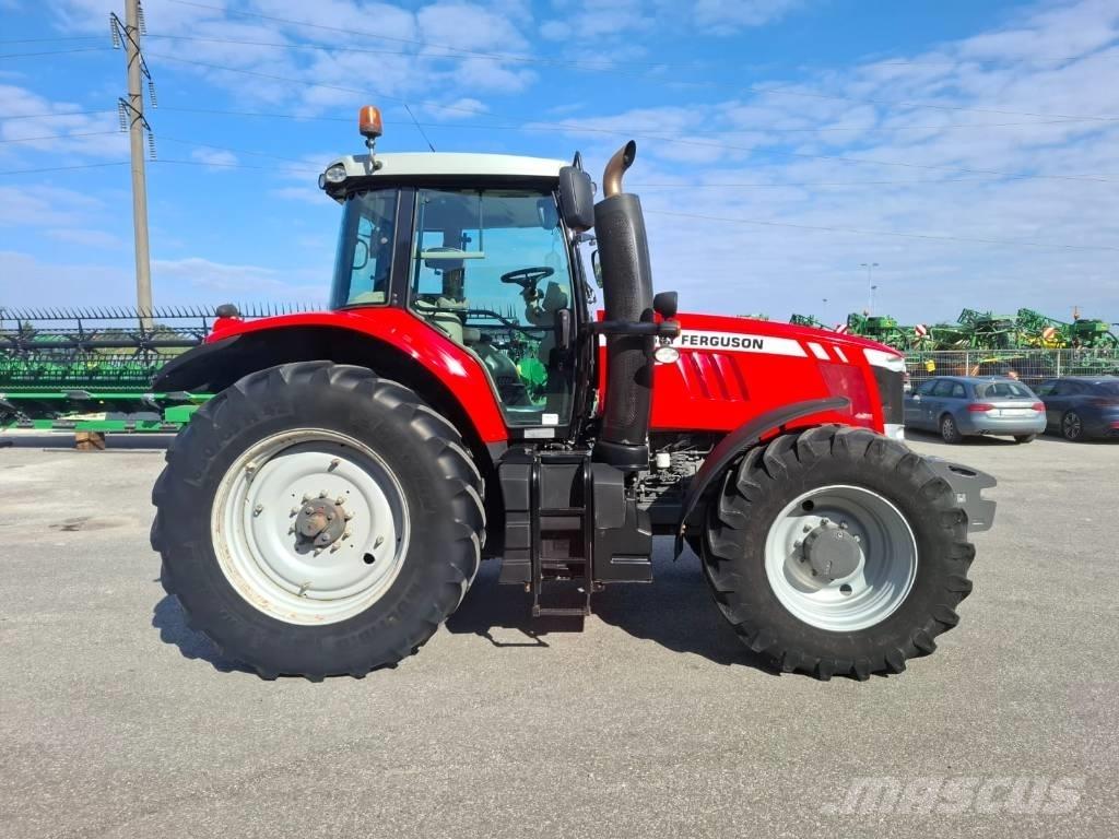 Massey Ferguson 7720 الجرارات