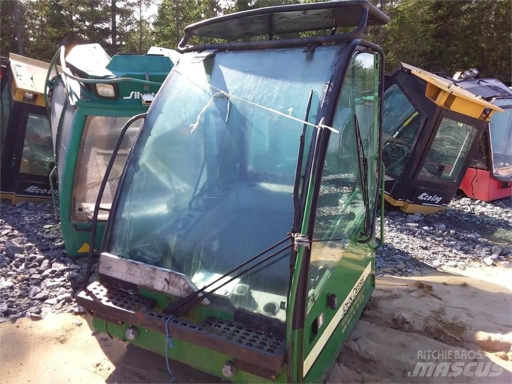 John Deere 1470d كابينة والداخلية