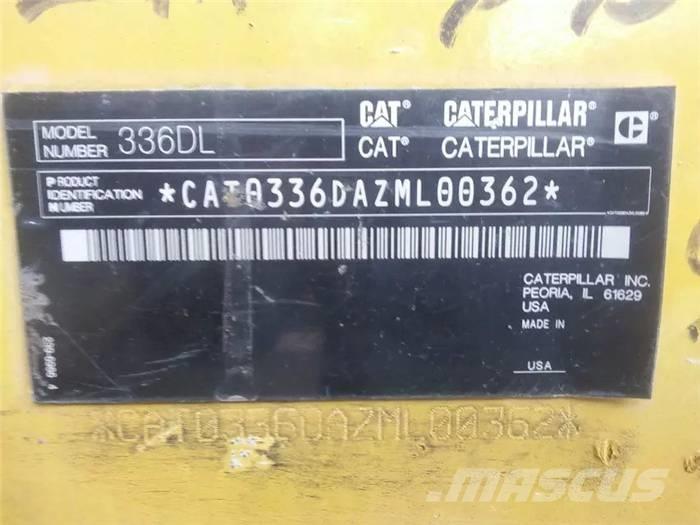CAT 336 D حفارات زحافة