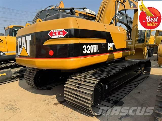 CAT 320 B L حفارات زحافة