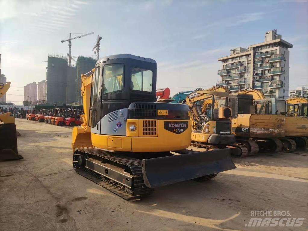 Komatsu pc78 حفارات زحافة