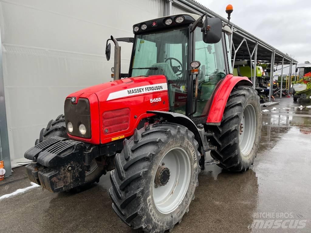 Massey Ferguson 5455 الجرارات