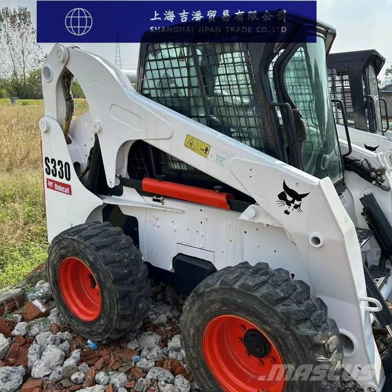 Bobcat S 330 لوادر انزلاقية التوجيه
