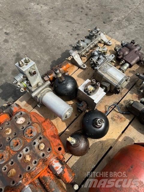 Daewoo Mega 300 V هيدروليات