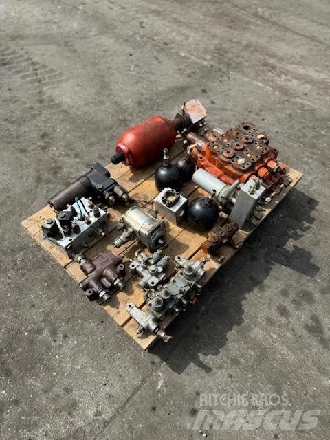 Daewoo Mega 300 V هيدروليات