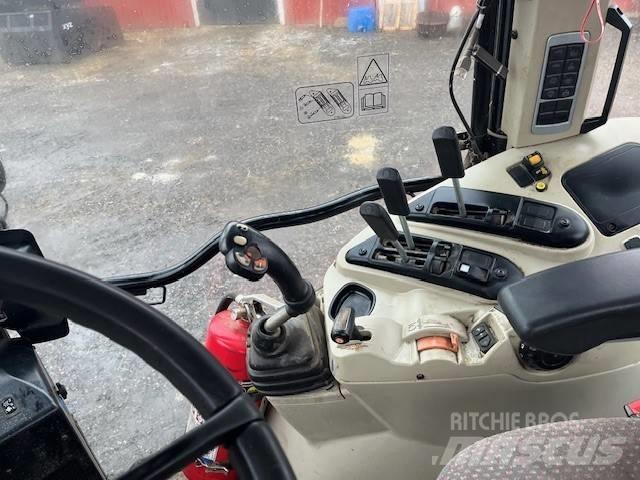 Massey Ferguson 5610 الجرارات