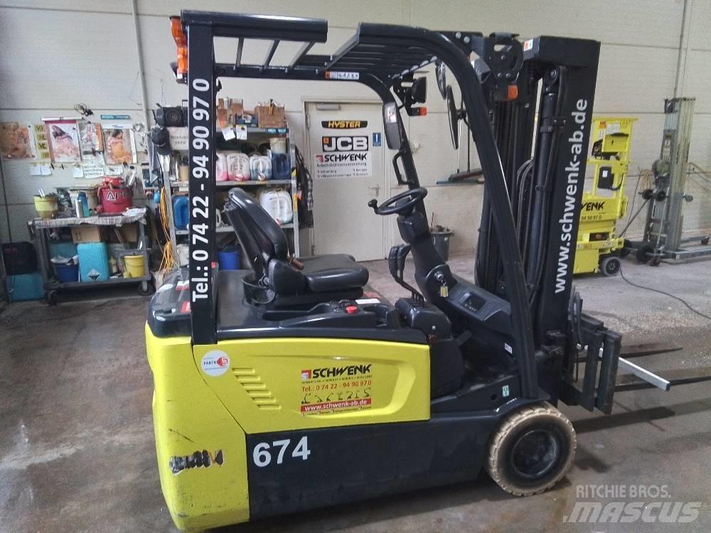 Doosan B20-T-X E شاحنات ذات رافعات شوكية تعمل بالكهرباء