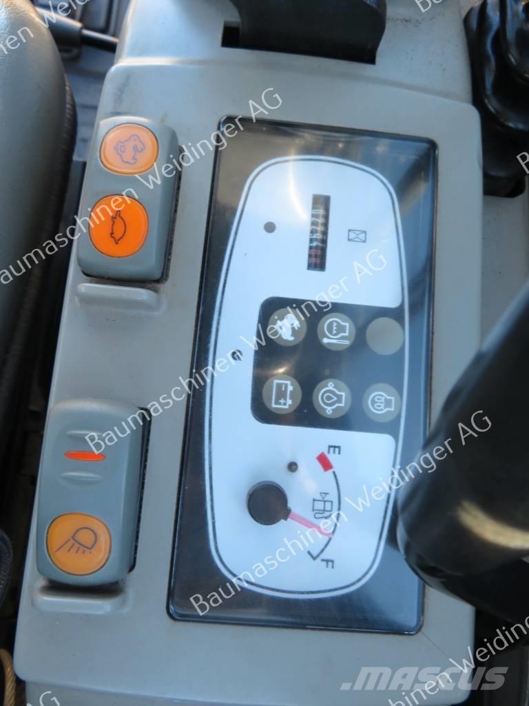 Komatsu PC 16 R-3HS حفارات صغيرة أقل من 7 طن (حفارات صغيرة)