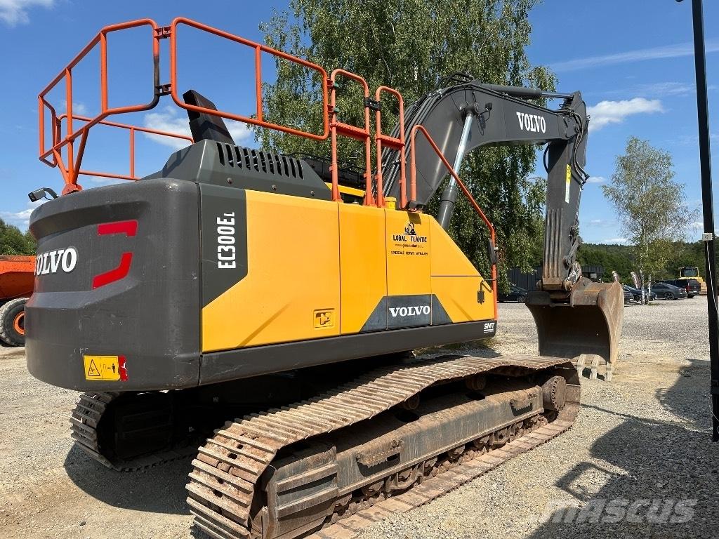 Volvo EC 300 EL حفارات زحافة