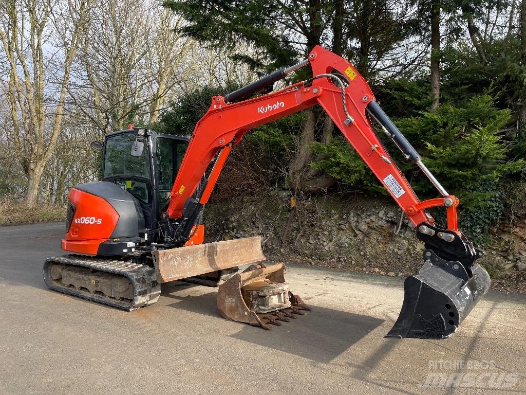 Kubota KX 060 حفارات صغيرة أقل من 7 طن (حفارات صغيرة)