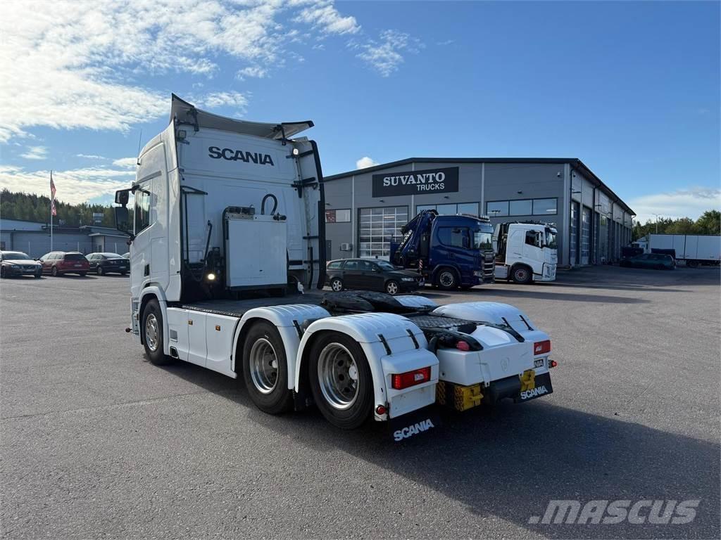 Scania R650 6x2 وحدات الجر