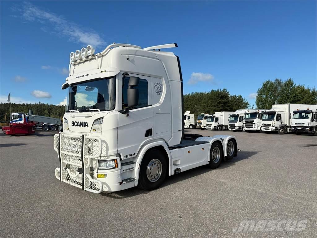 Scania R650 6x2 وحدات الجر
