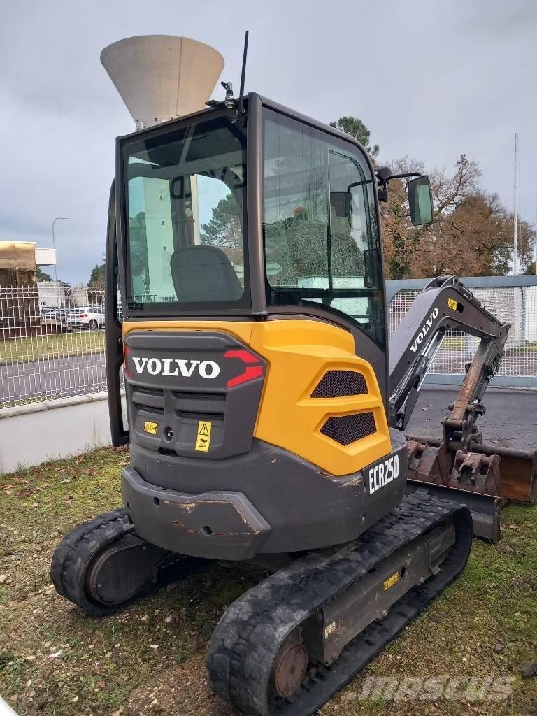 Volvo ECR 25 D حفارات صغيرة أقل من 7 طن (حفارات صغيرة)