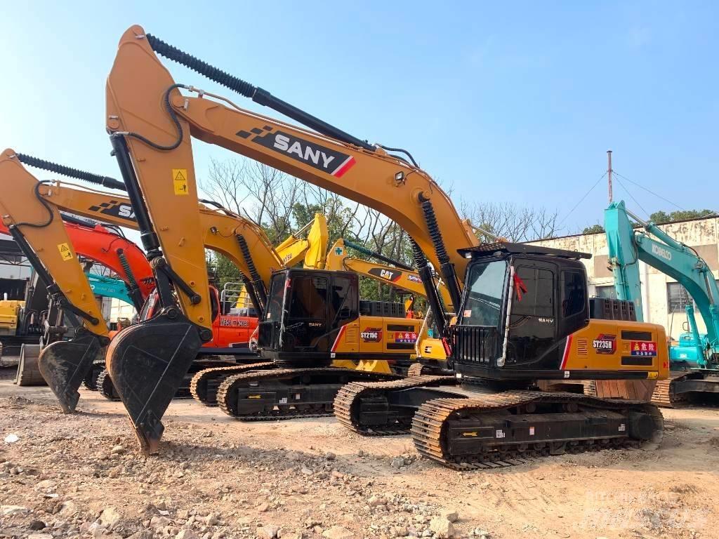 Sany SY 235 H حفارات زحافة