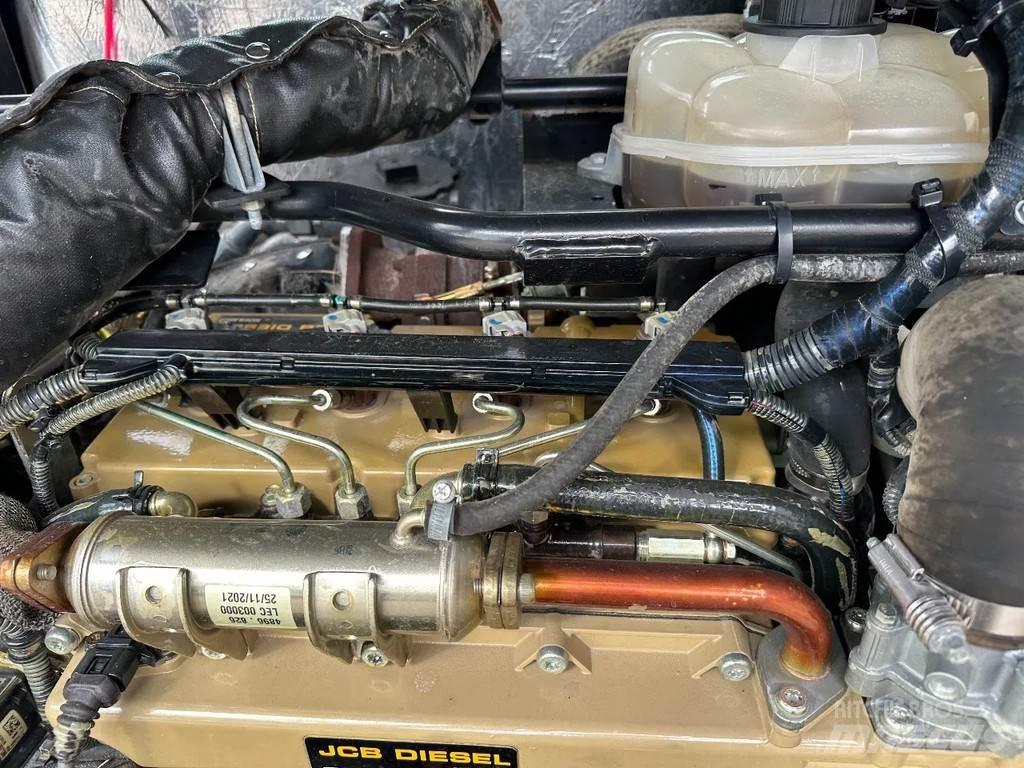 JCB TM220 SV A رافعة تلسكوبية