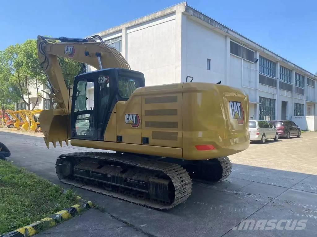 CAT 320GC حفارات زحافة