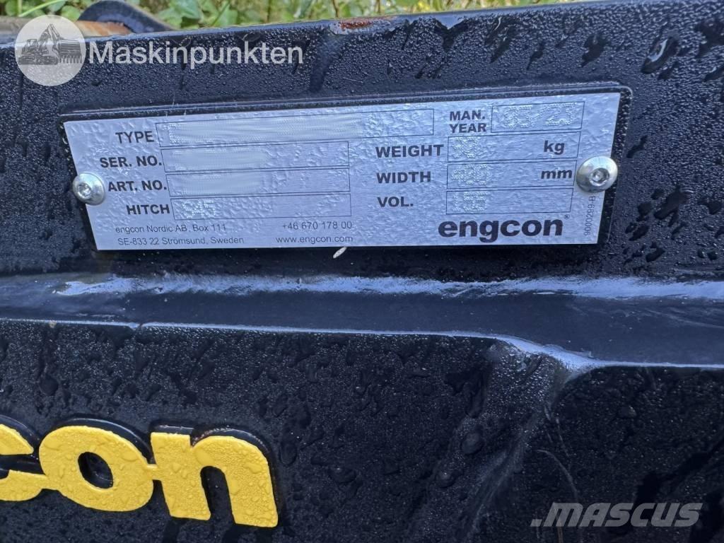 Volvo ECR 88 D حفارات وسط 7 طن - 12 طن