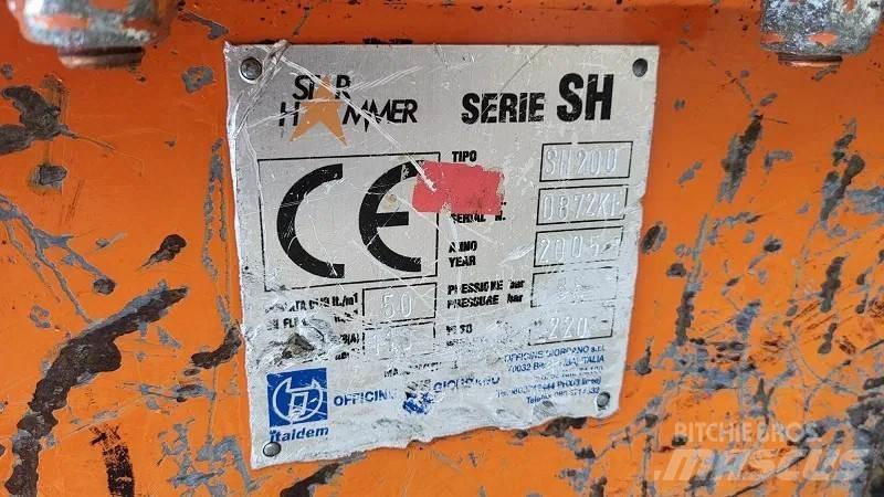 Star Hammer CW10 مطارق / كسارات