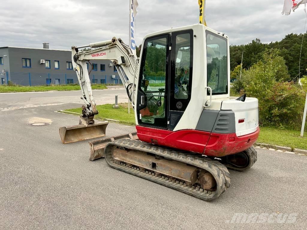 Takeuchi TB 250 حفارات صغيرة أقل من 7 طن (حفارات صغيرة)