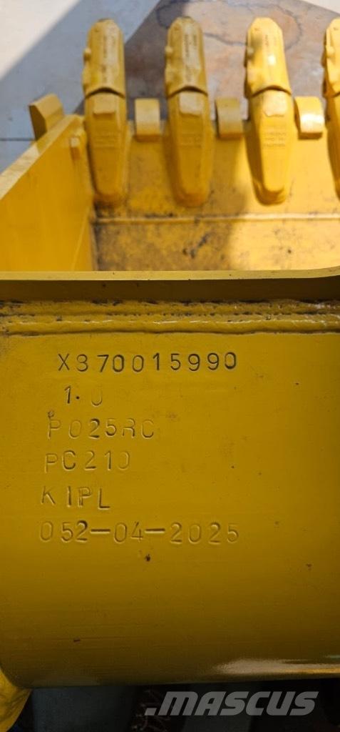 Komatsu PC210-10MO دلاء