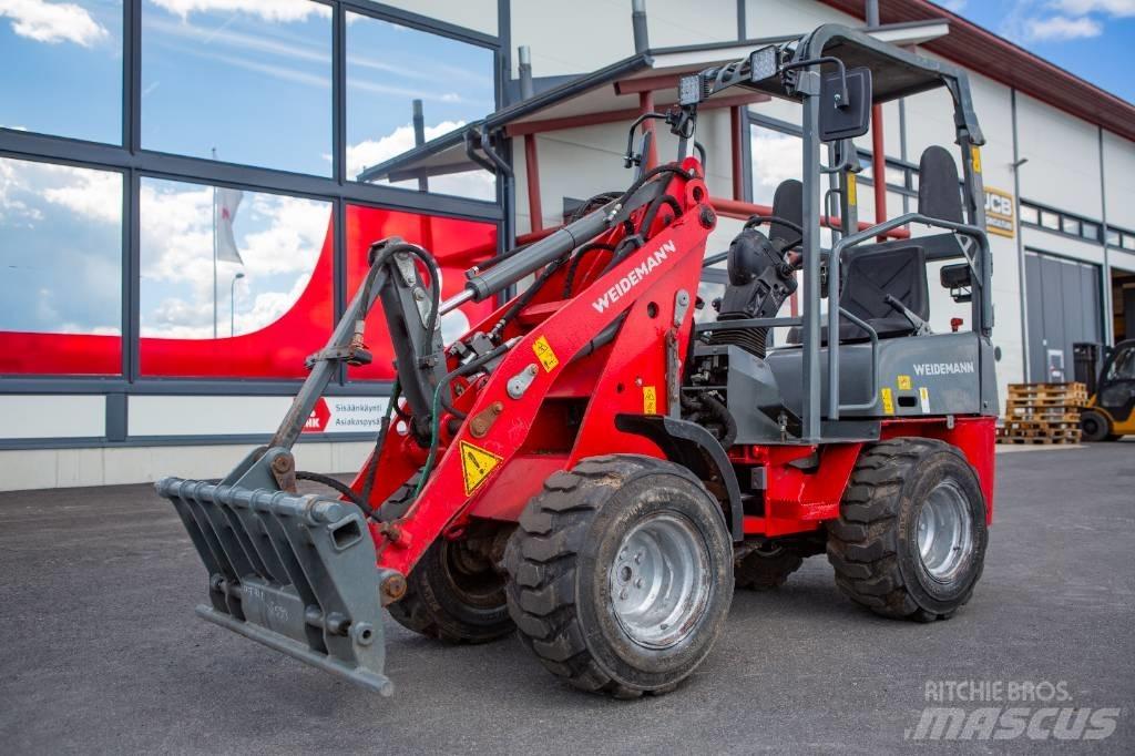 Weidemann 1140 CX30 لوادر متعددة الأغراض