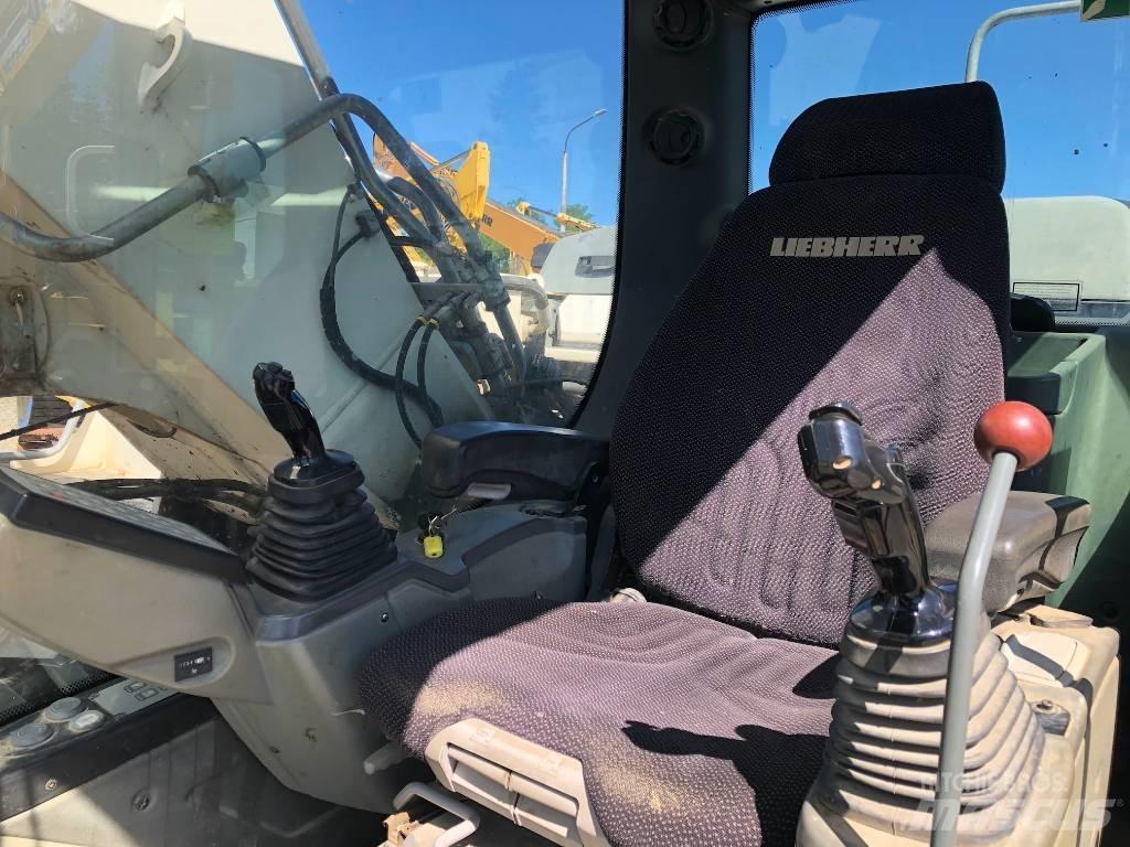 Liebherr R936 NLC حفارات زحافة