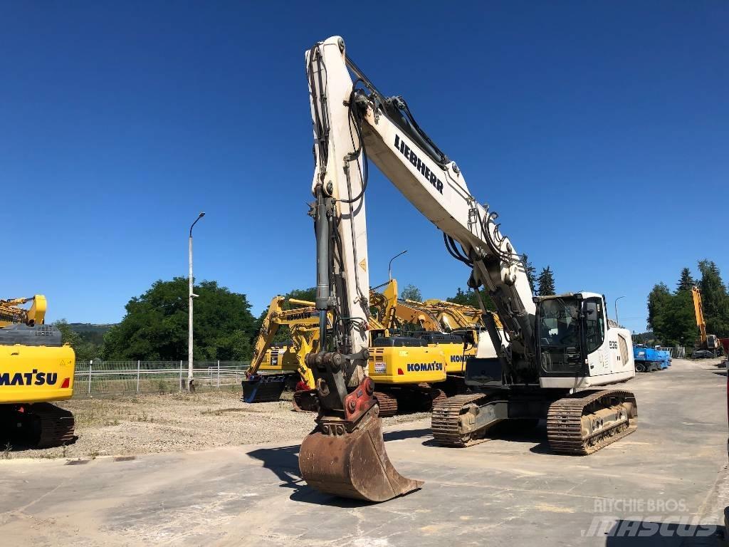 Liebherr R936 NLC حفارات زحافة