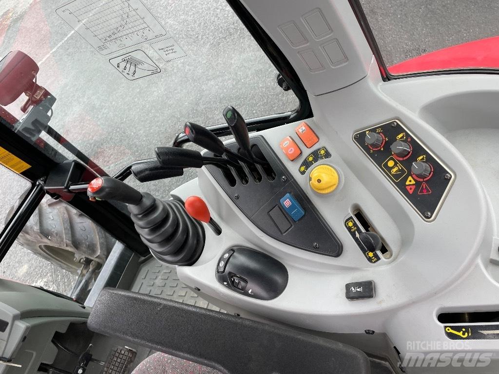Massey Ferguson 5445 الجرارات
