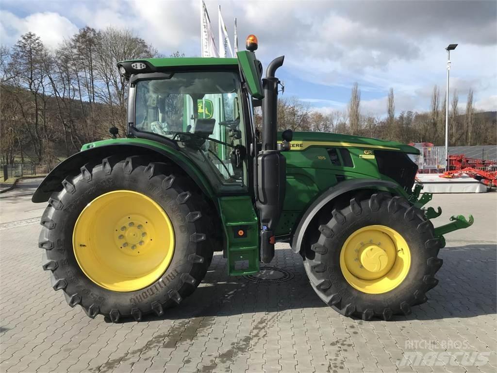 John Deere 6R 185 الجرارات