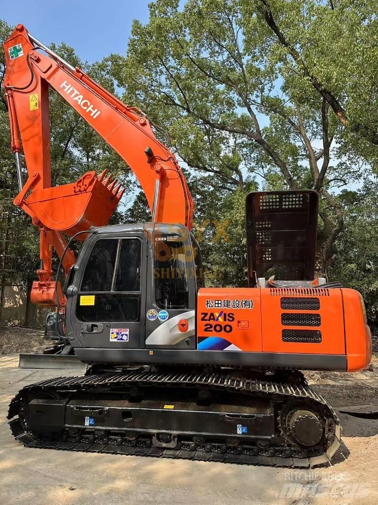 Hitachi EX 200 حفارات زحافة