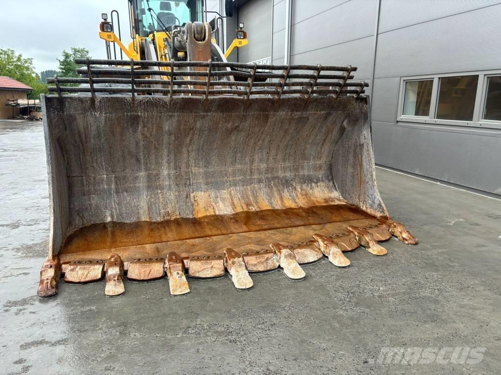 Volvo L 350 F لوادر بعجل