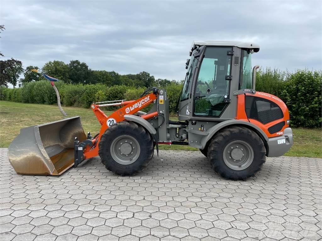Atlas AR440SL لوادر بعجل