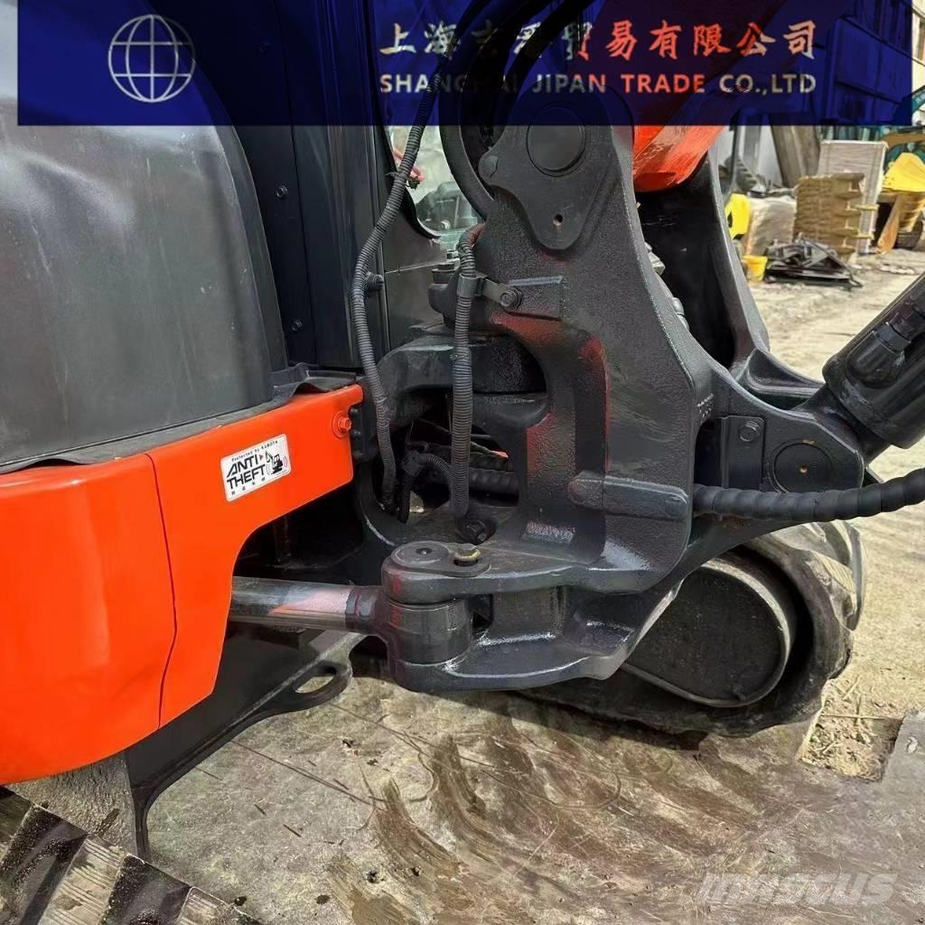 Kubota KX 163 حفارات زحافة