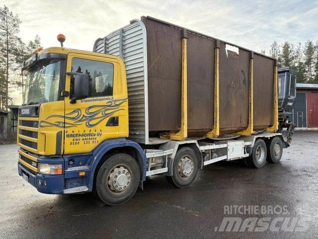 Scania R114 8X2 شاحنات أشجار