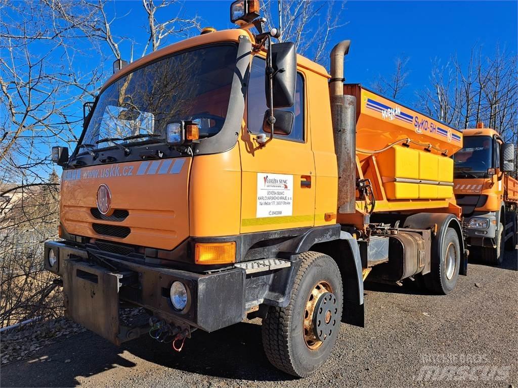 Tatra T 815 4X4 شاحنات بمقصورة وهيكل