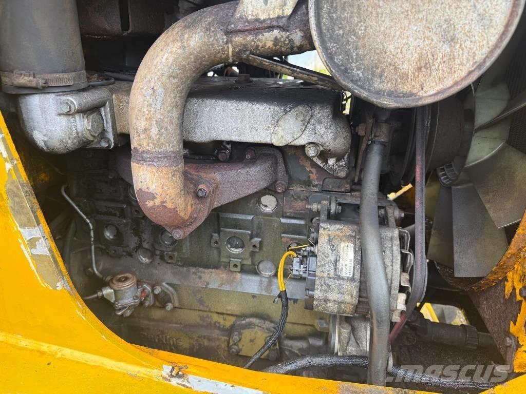 JCB 3 CX SM لوادر ذات جرافات عكسية
