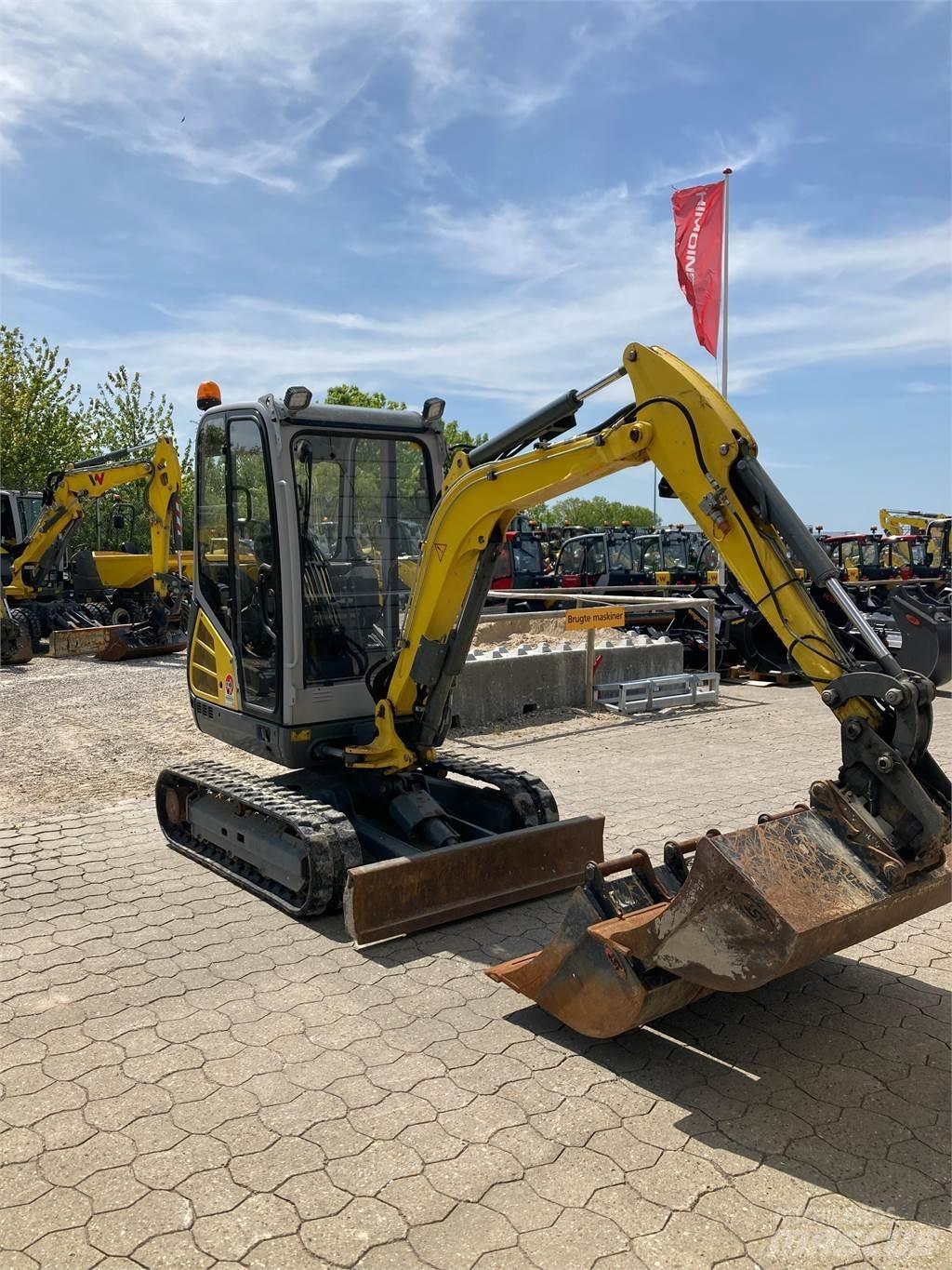 Wacker Neuson ET24 حفارات صغيرة أقل من 7 طن (حفارات صغيرة)