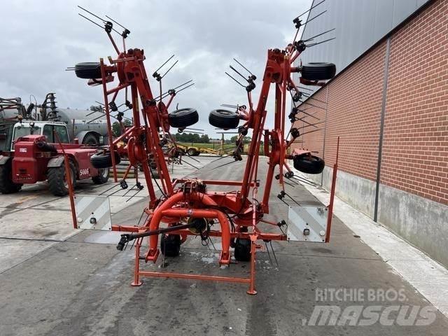 Kuhn GF8501 مكابس وميبسات التبن
