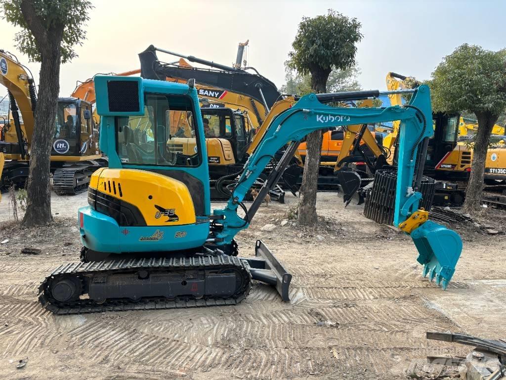 Kubota U 35 حفارات زحافة