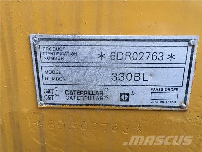 CAT 330 B حفارات زحافة