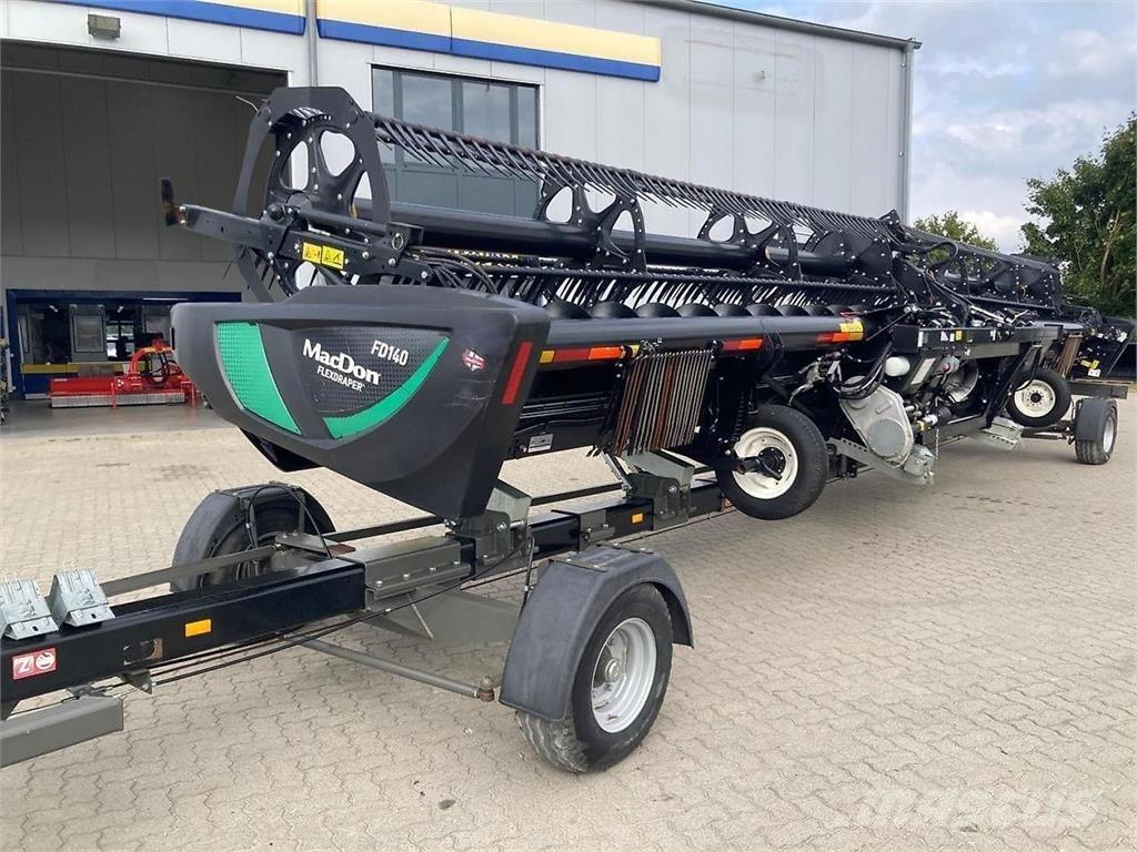 MacDon FD 140 ملحقات الحصادات