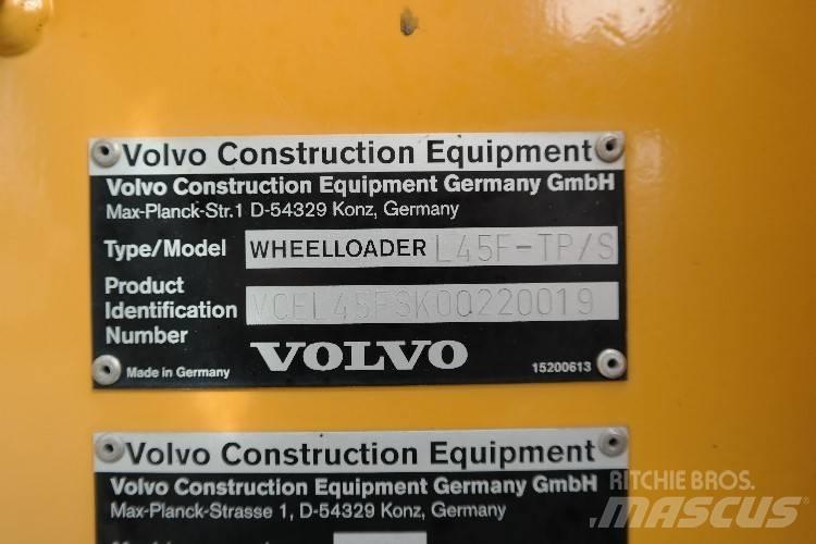 Volvo L 45 F لوادر بعجل