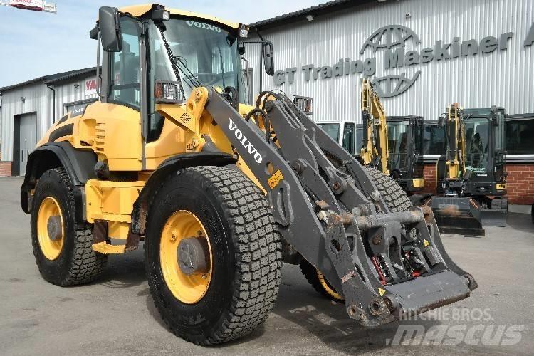 Volvo L 45 F لوادر بعجل