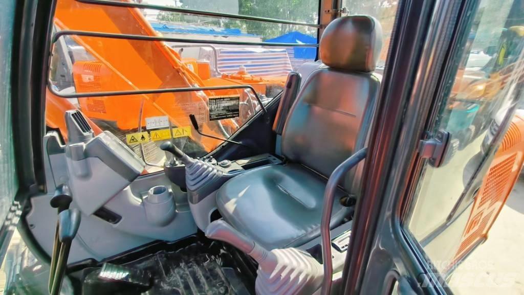 Hitachi ZX 70 حفارات صغيرة أقل من 7 طن (حفارات صغيرة)