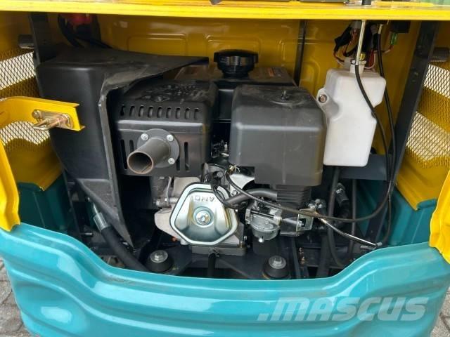  DIGSWIFT SD-13G حفارات صغيرة أقل من 7 طن (حفارات صغيرة)