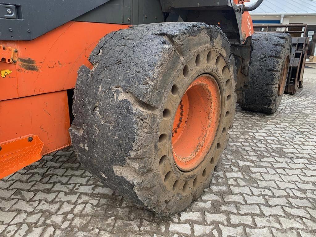 Hitachi ZW 310 لوادر بعجل