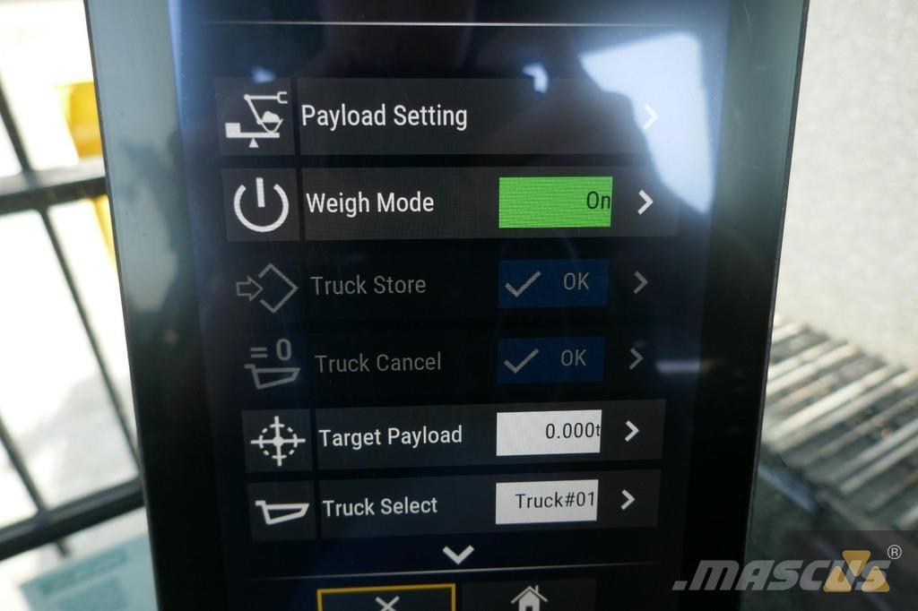 CAT 320 حفارات زحافة